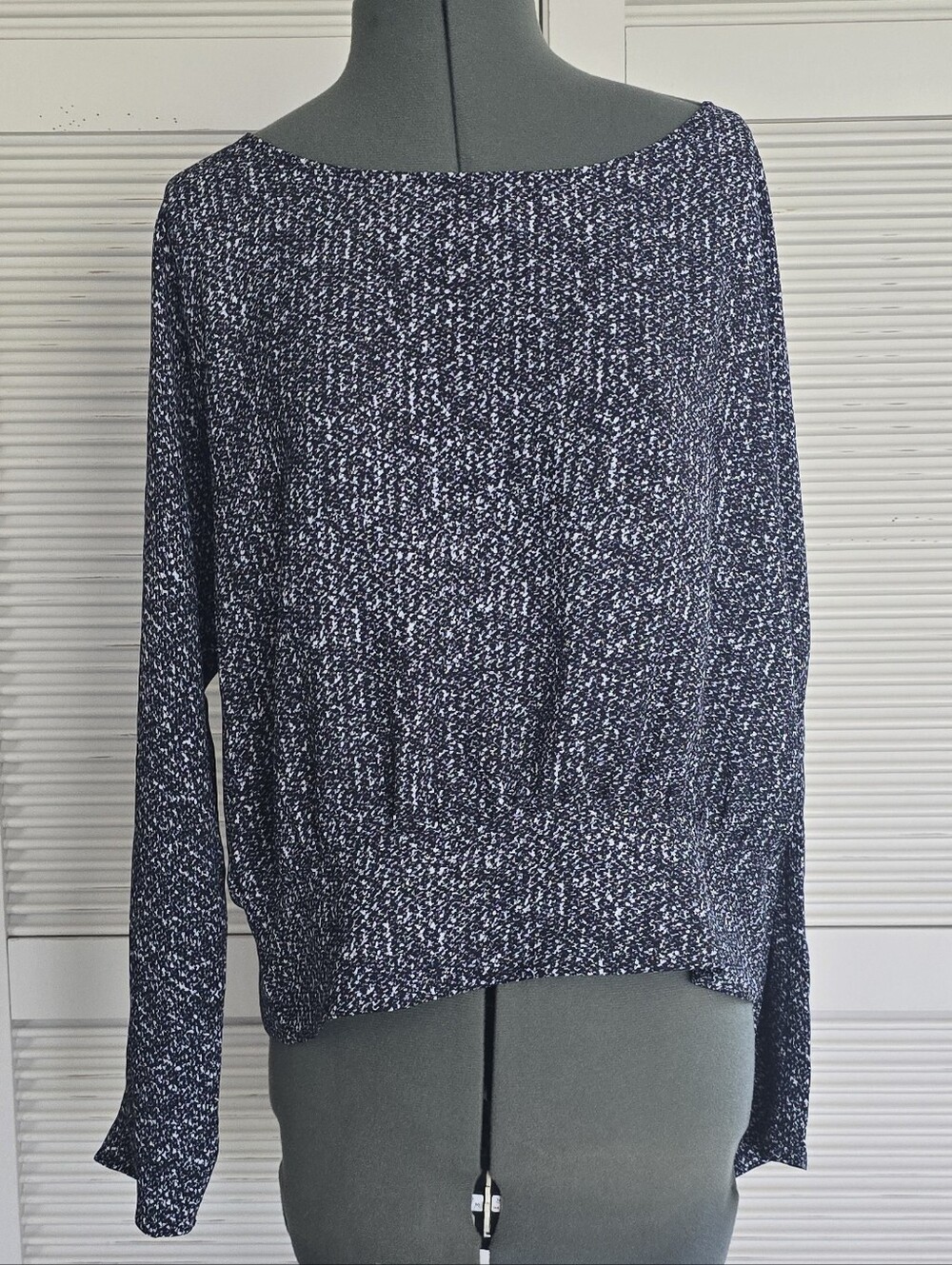 Express | Black and White Speckled Blouse